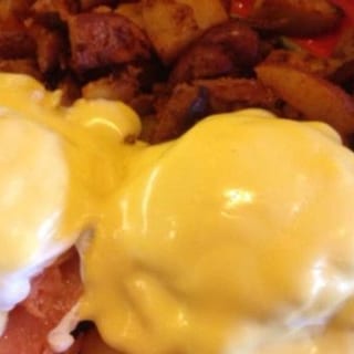 Eggs Benedict