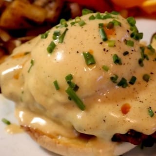 Steak Benedict